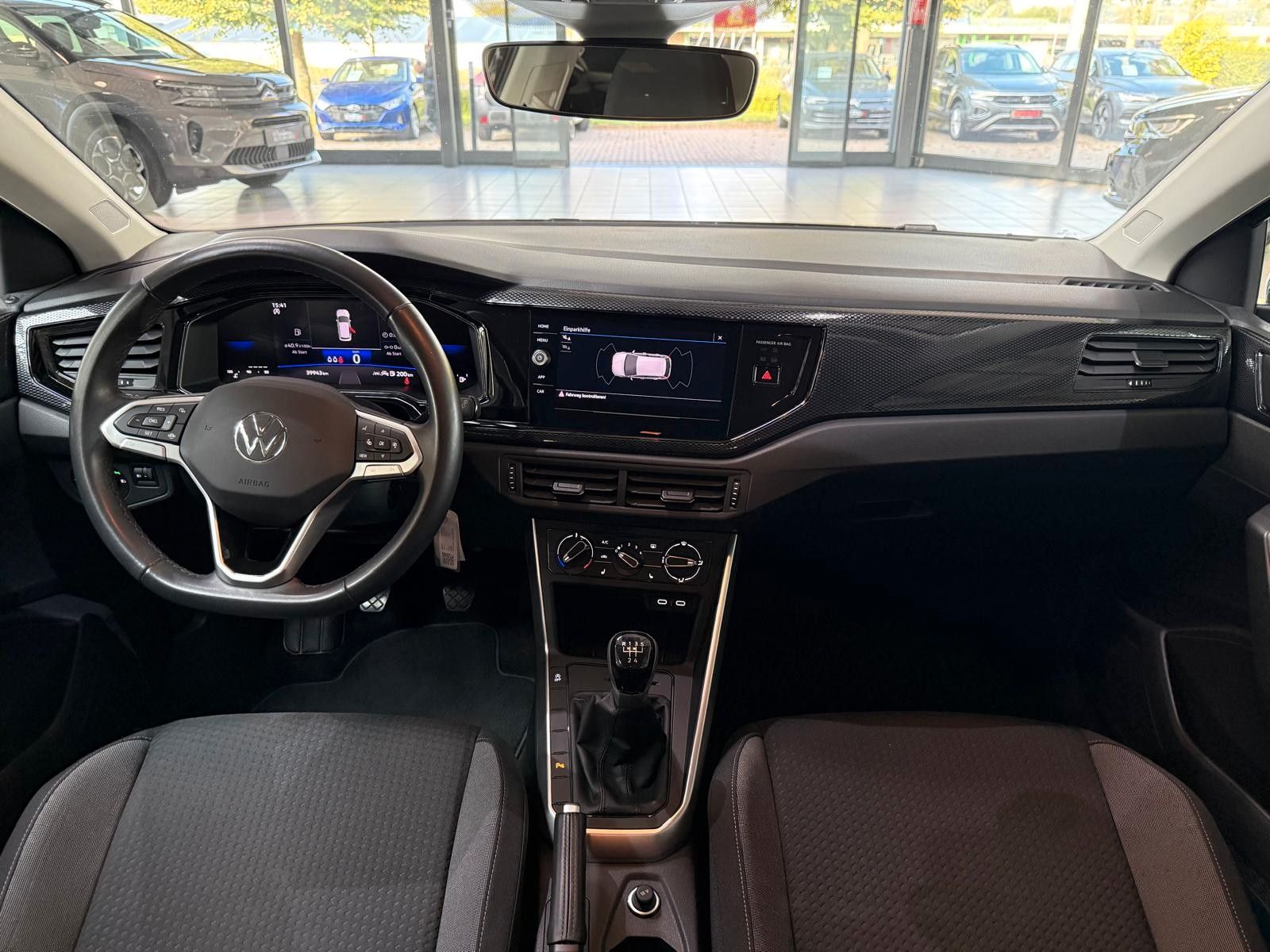 Volkswagen Polo 2025 г. Чёрный, пробег 39941 км