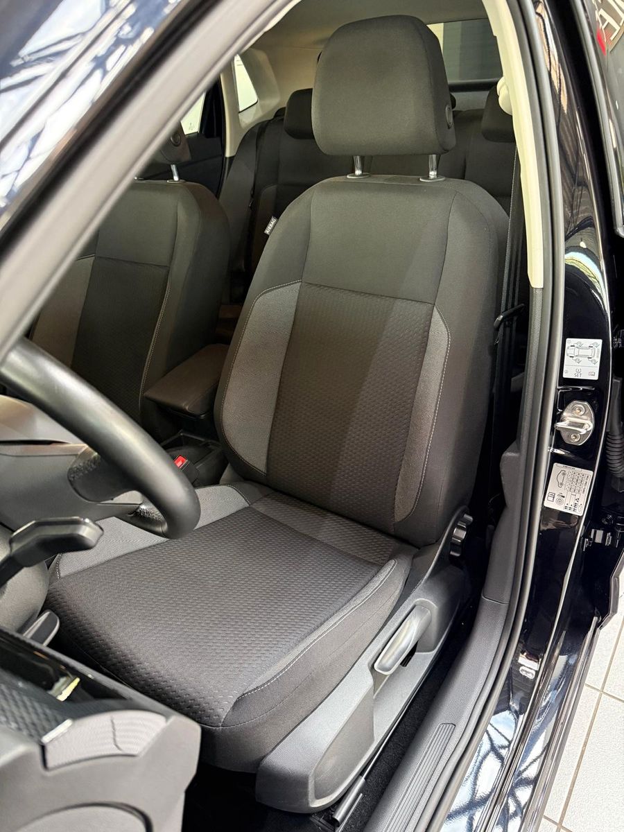 Volkswagen Polo 2025 г. Чёрный, пробег 39941 км
