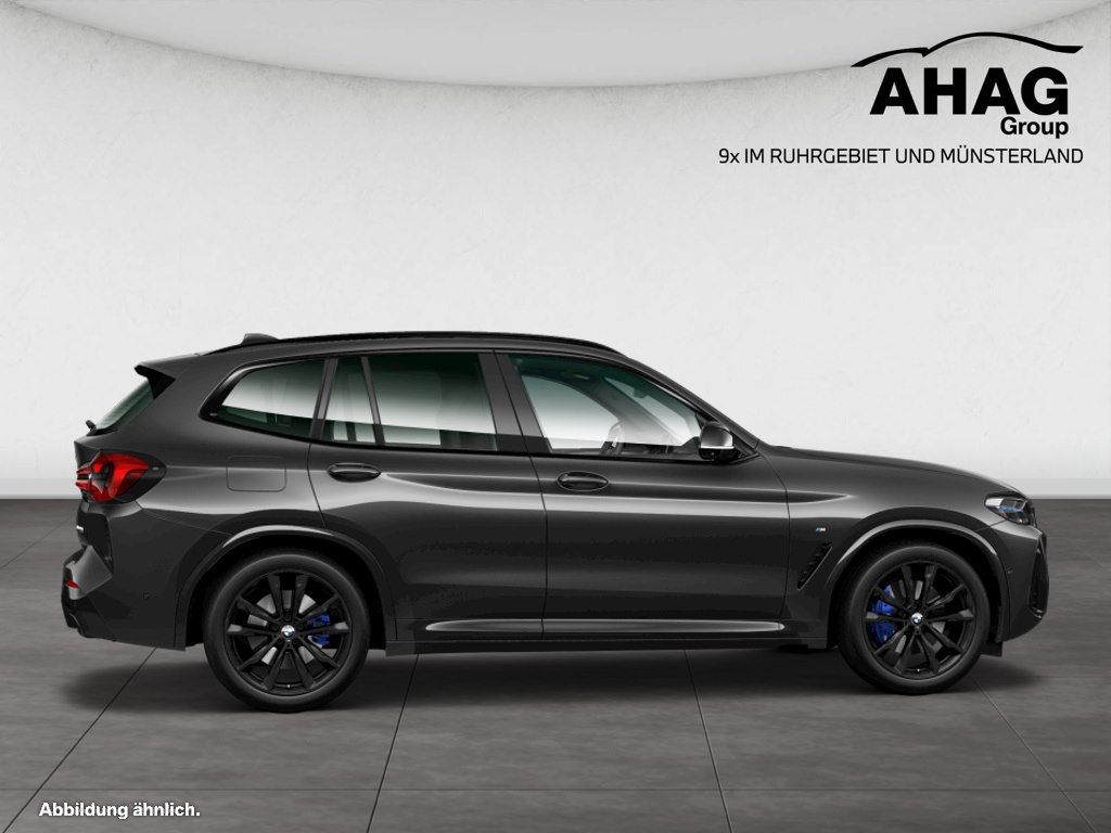 BMW X3 M40 2023 г. Серебристый, пробег 9463 км