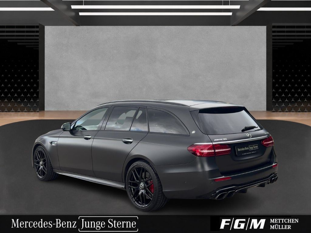 Mercedes-Benz E 63 AMG 2023 г. Серый, пробег 36000 км