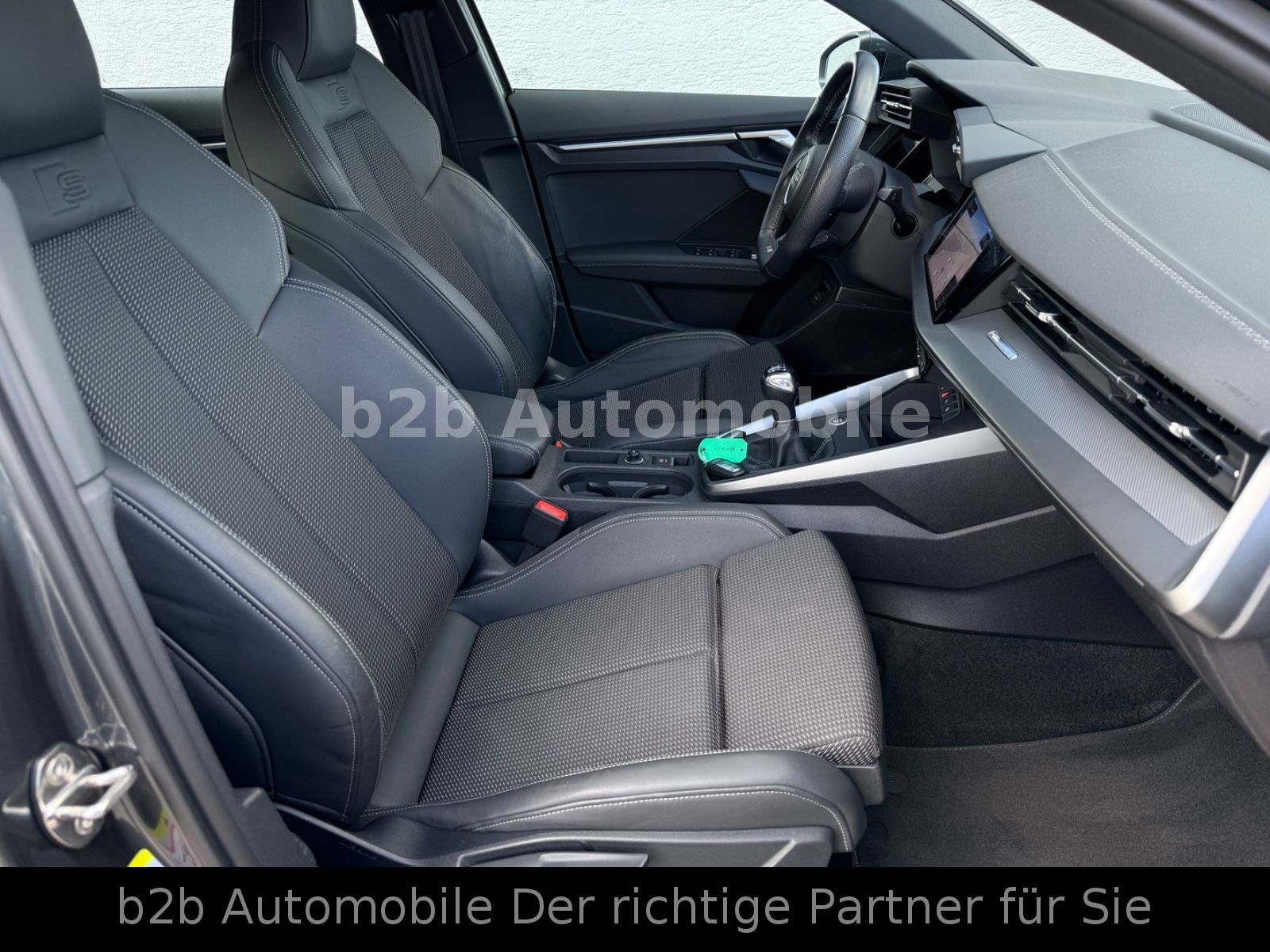 Audi A3 2021 г. Серый, пробег 57600 км