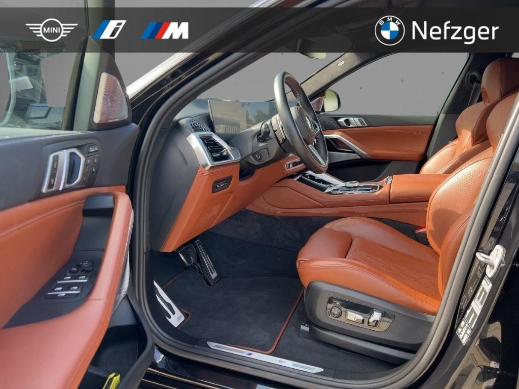 BMW X6 2024 г. Чёрный, пробег 28800 км