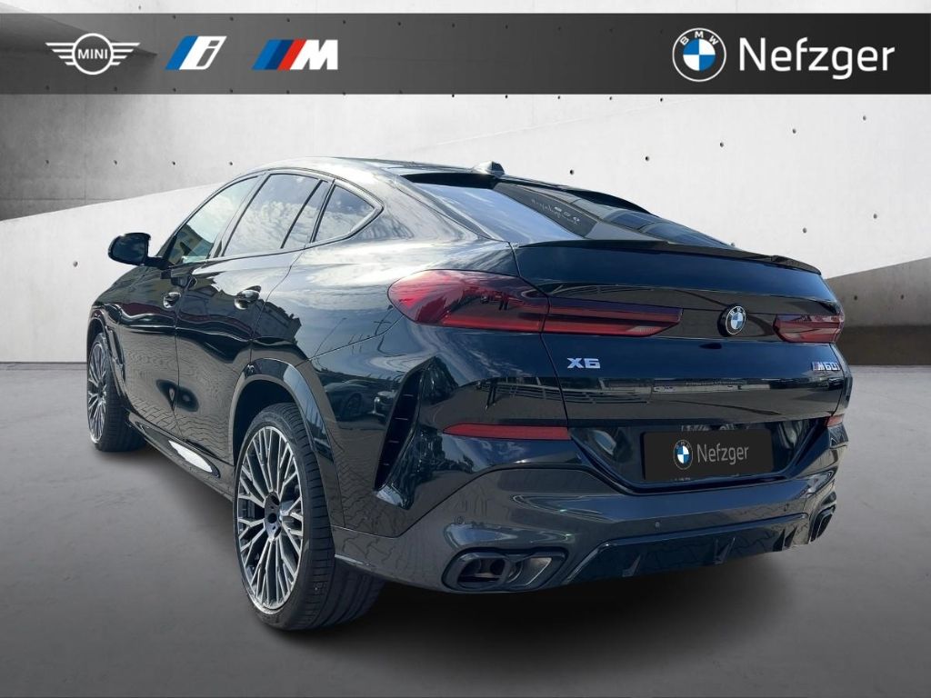 BMW X6 2024 г. Чёрный, пробег 28800 км