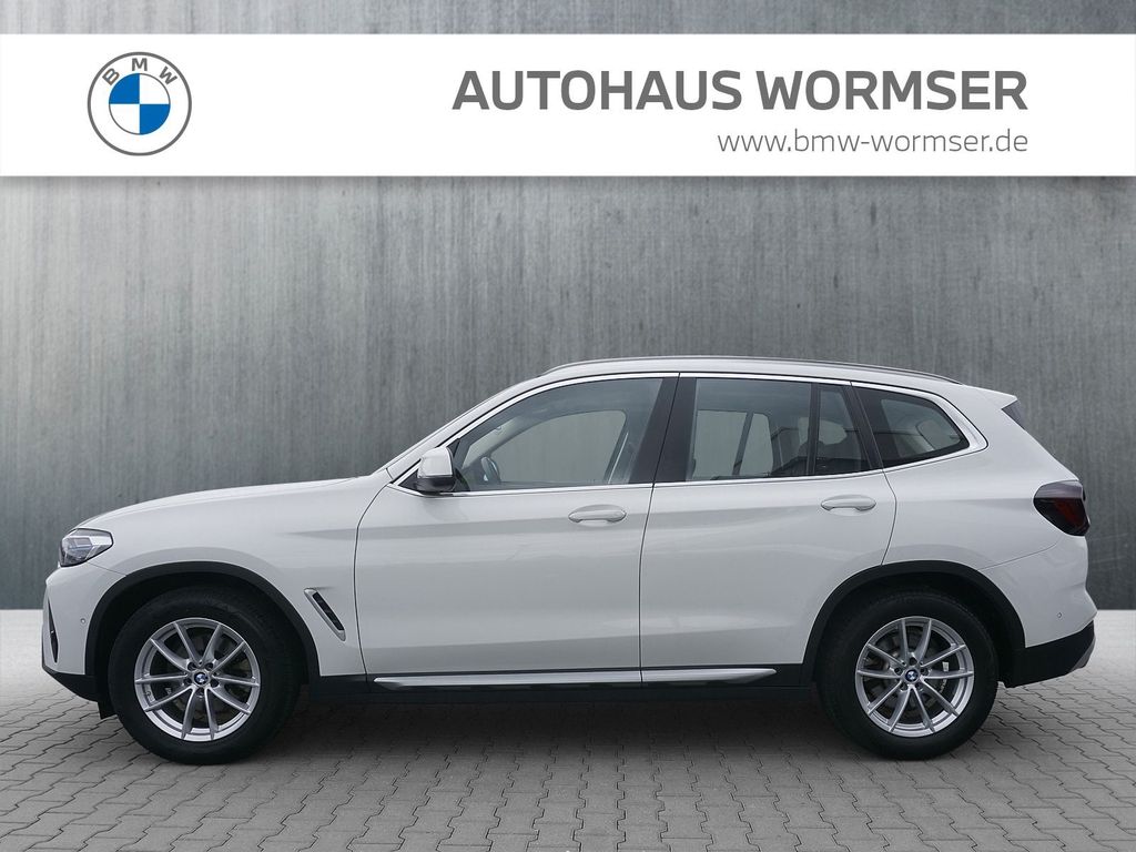 BMW X3 2023 г. Белый, пробег 49650 км