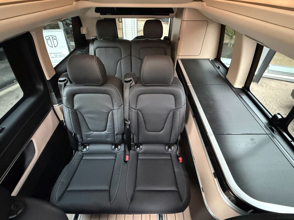 Mercedes-Benz V 300 2022 г. Серый, пробег 20000 км