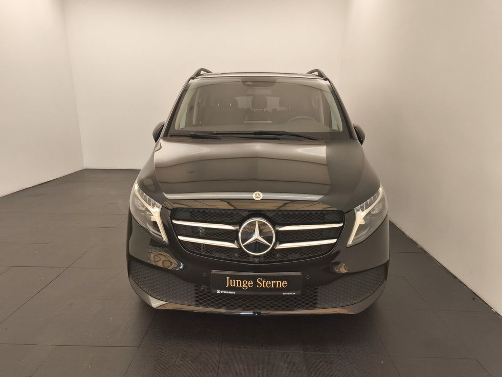 Mercedes-Benz V 300 2024 г. Чёрный, пробег 43574 км