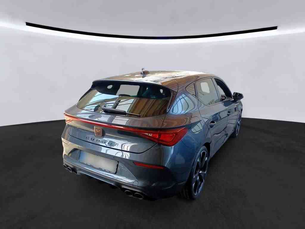 Cupra Leon 2022 г. Серый, пробег 57500 км