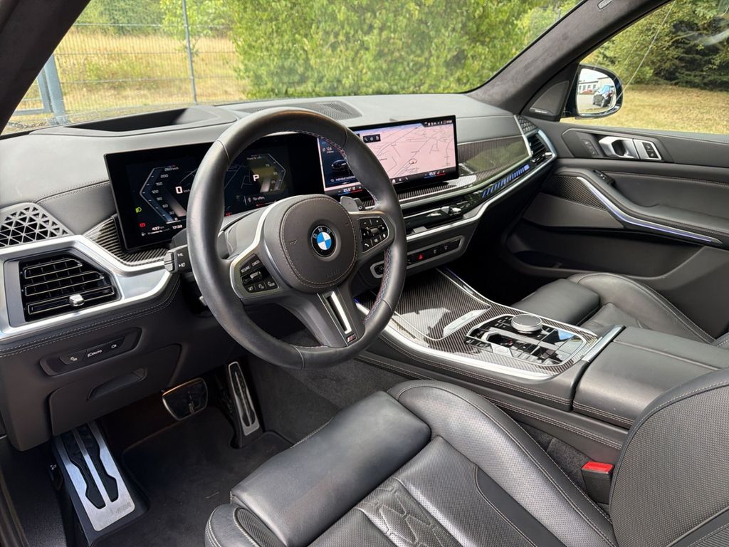BMW X5 M60 2024 г. Чёрный, пробег 53757 км