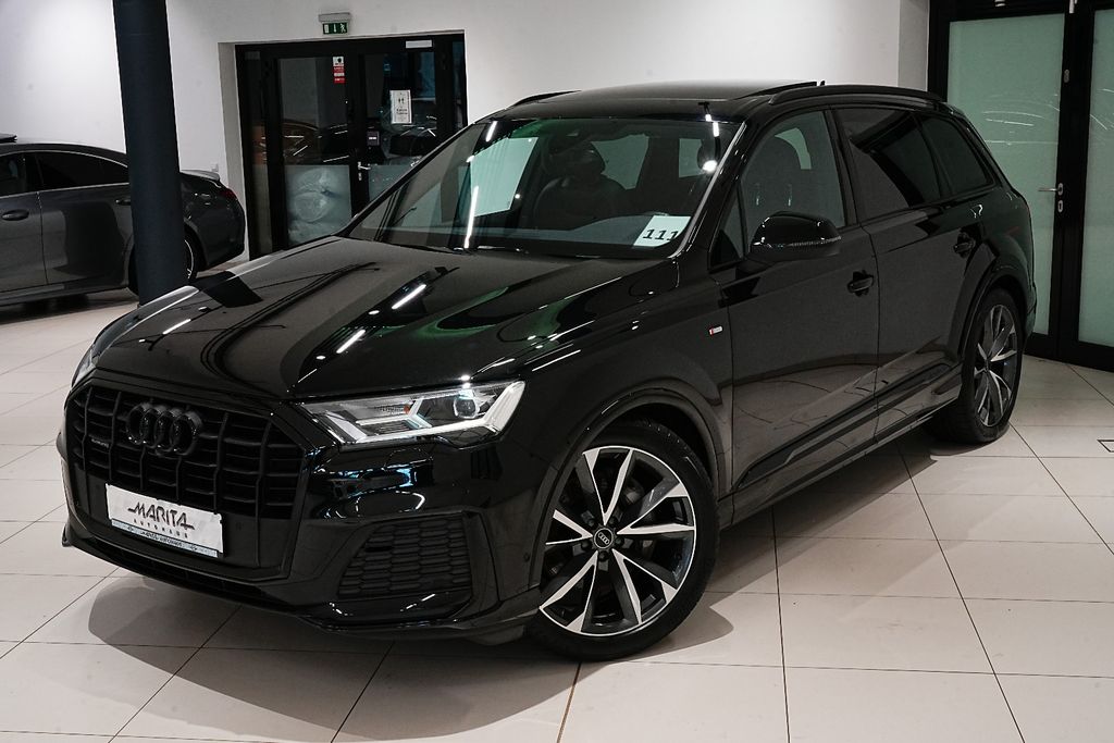 Audi Q7 2023 г. Чёрный, пробег 44000 км
