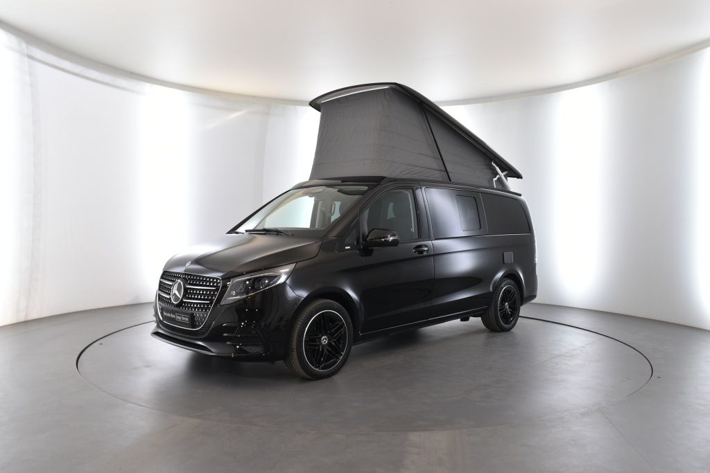 Mercedes-Benz V 300 2024 г. Чёрный, пробег 30506 км