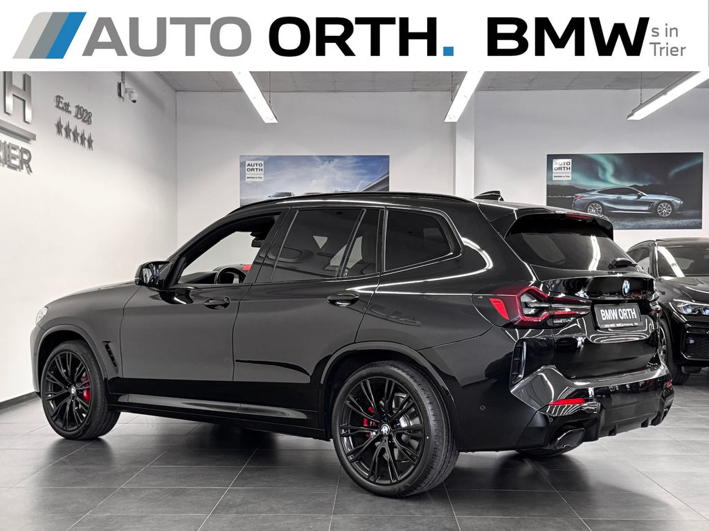 BMW X3 M40 2023 г. Чёрный, пробег 33900 км