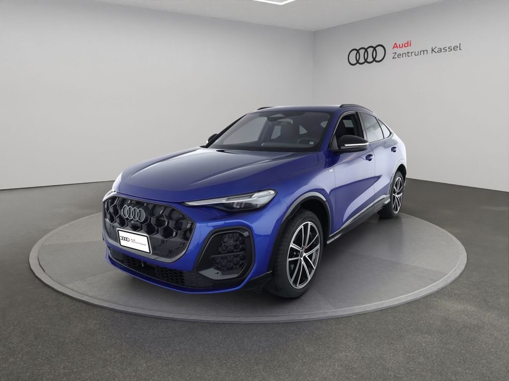 Audi Q5 2026 г. Синий, пробег 18414 км