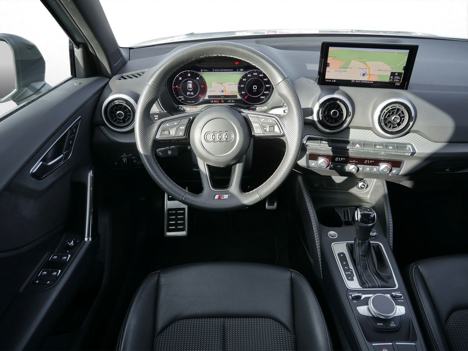 Audi Q2 2023 г. Серый, пробег 41625 км