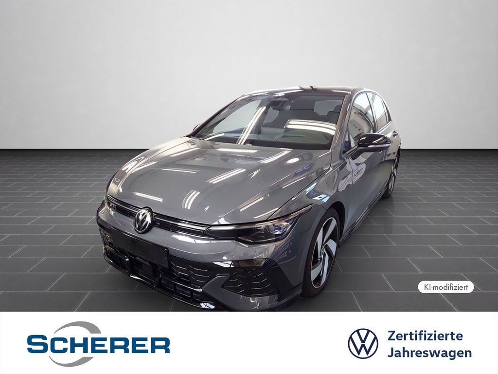 Volkswagen Golf 2026 г. Серый, пробег 12556 км