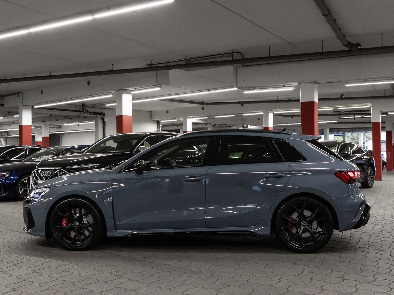 Audi RS3 2026 г. Серый, пробег 7720 км