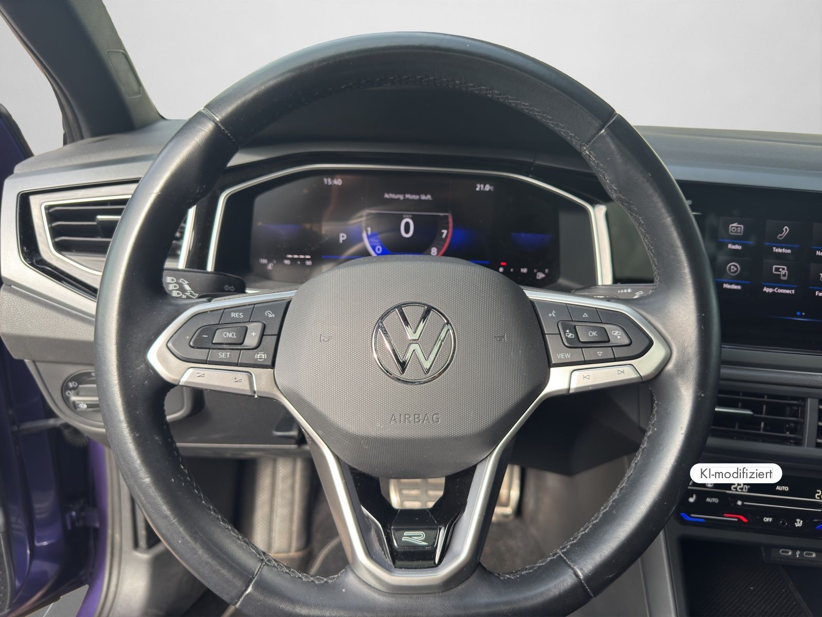 Volkswagen Polo 2023 г. Фиолетовый, пробег 51550 км
