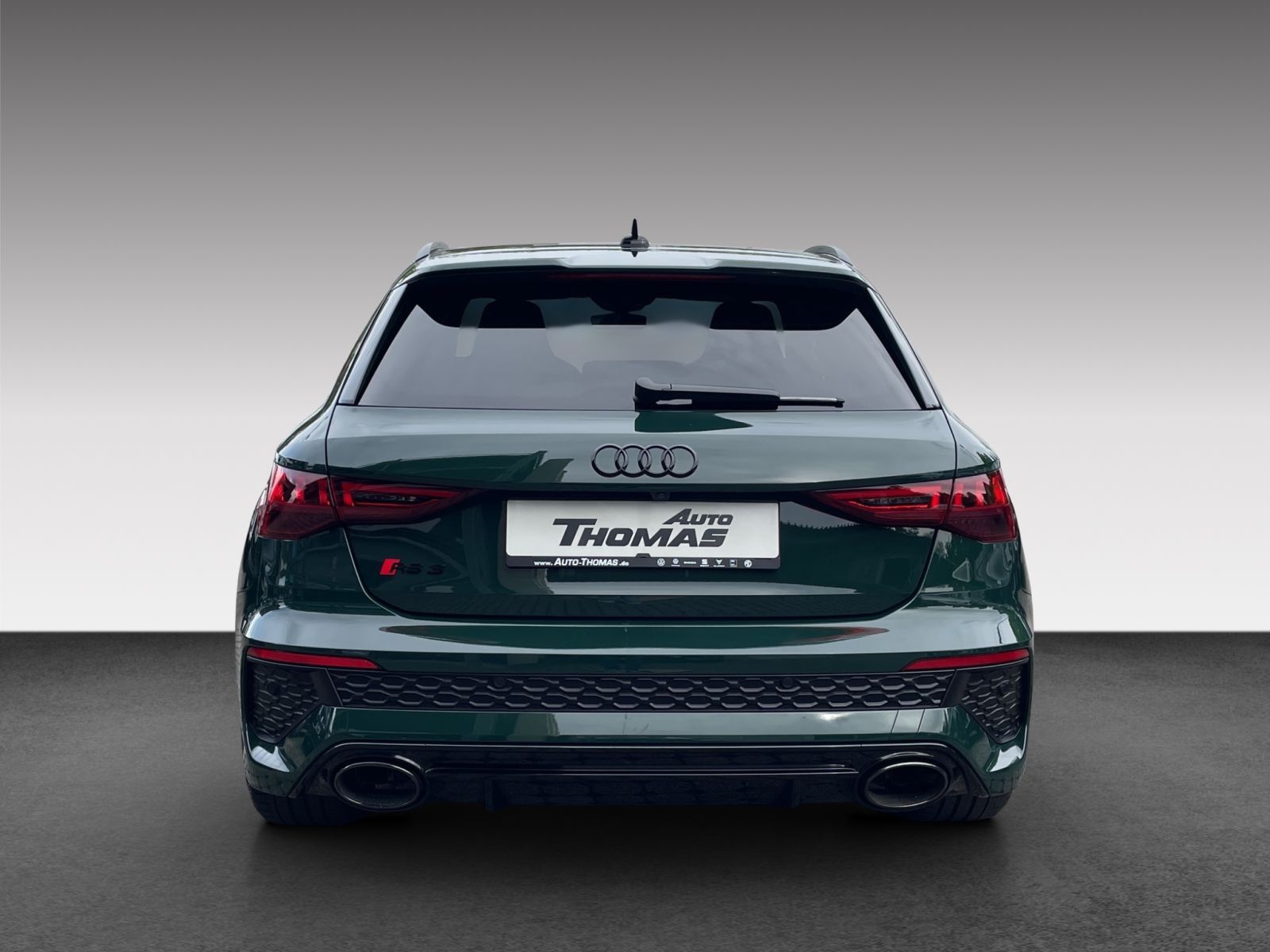 Audi RS3 2023 г. Зелёный, пробег 57950 км
