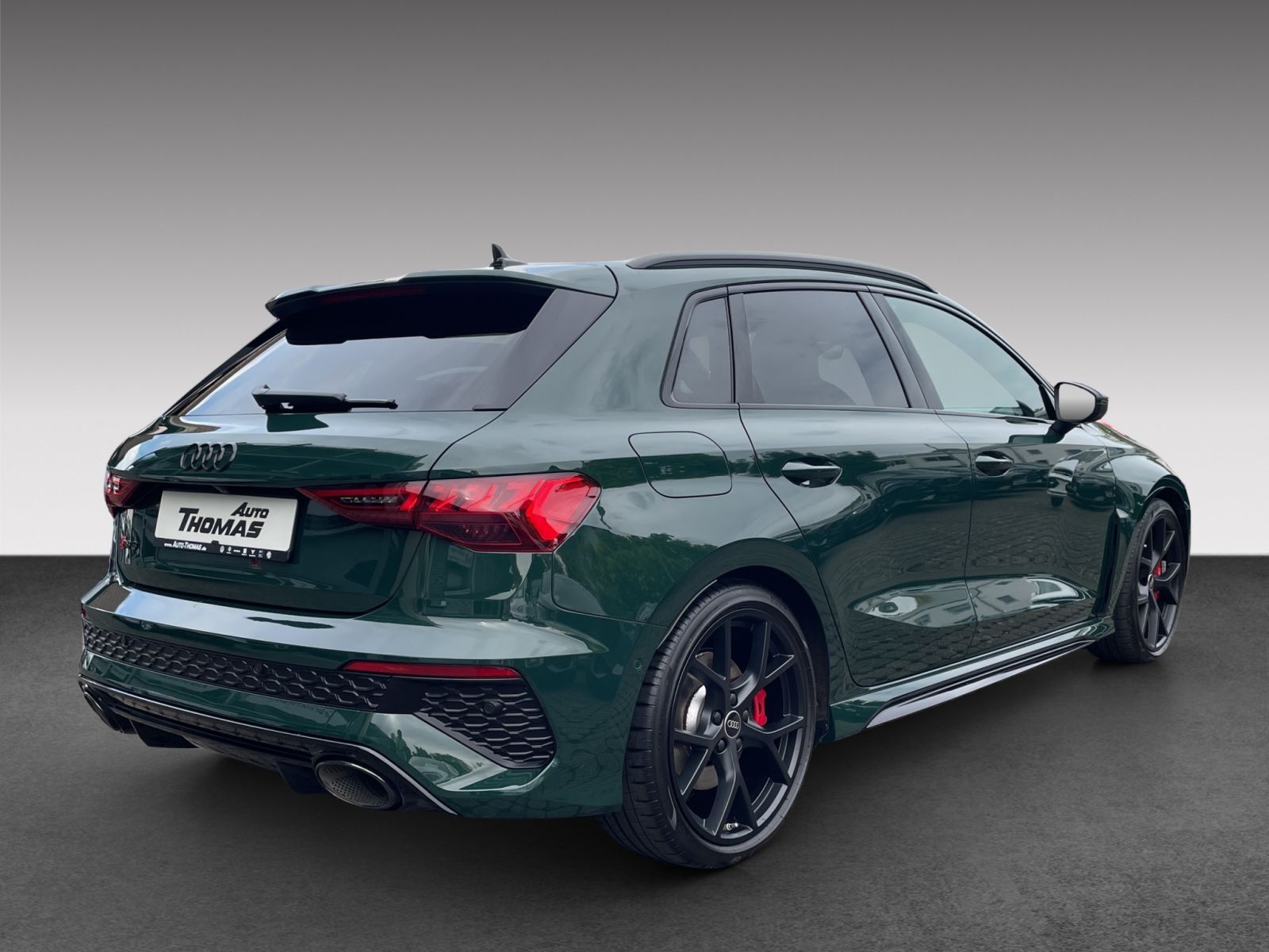 Audi RS3 2023 г. Зелёный, пробег 57950 км