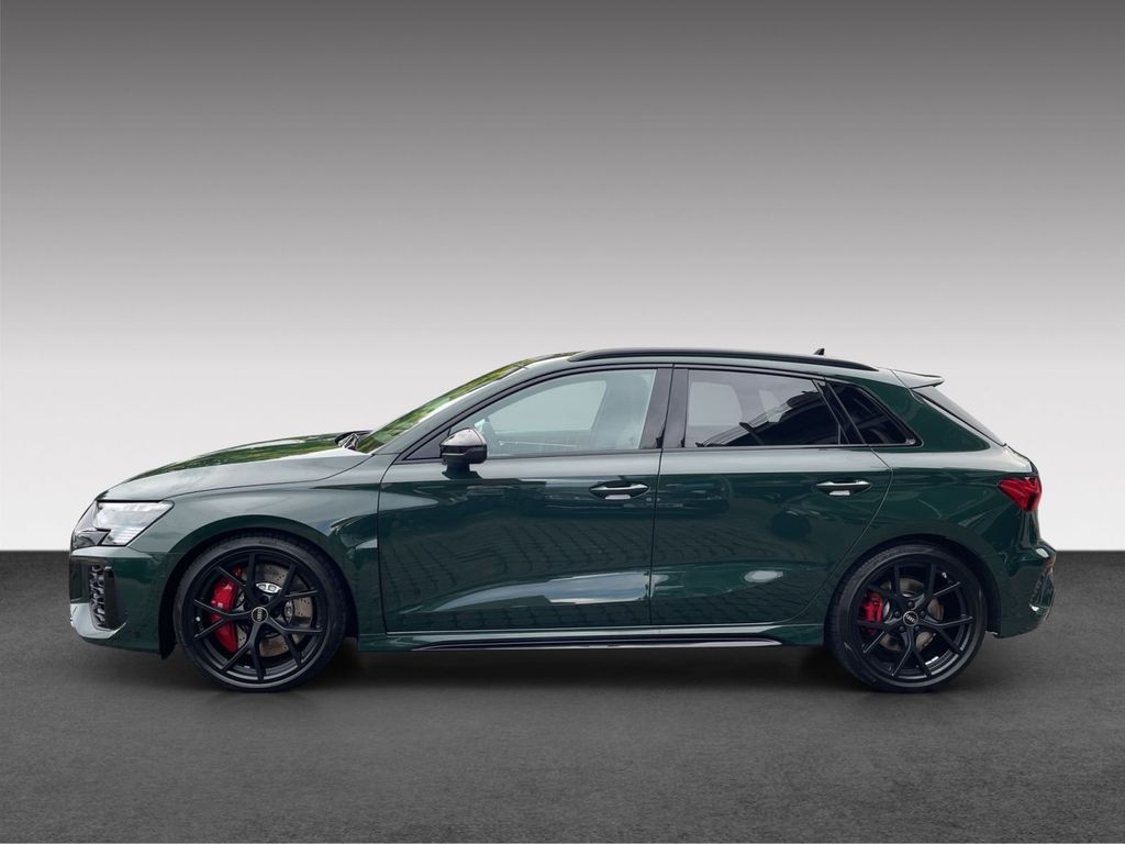 Audi RS3 2023 г. Зелёный, пробег 57950 км