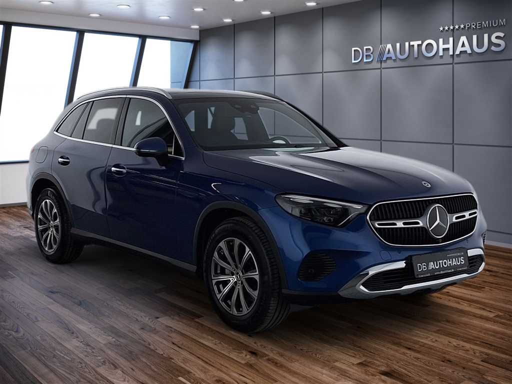 Mercedes-Benz GLC 300 2025 г. Синий, пробег 20448 км