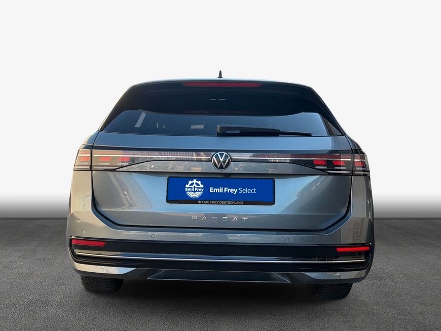 Volkswagen PASSAT VARIANT 2025 г. Серый, пробег 55083 км