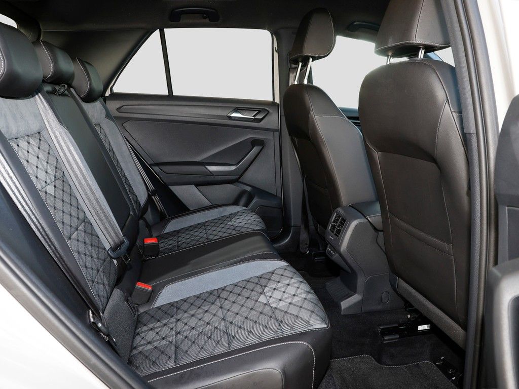 Volkswagen T-Roc 2024 г. Серый, пробег 32505 км