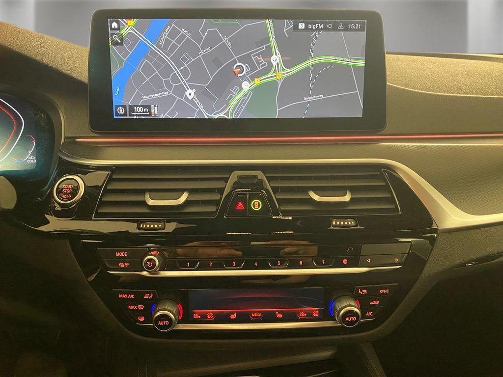 BMW 530 2023 г. Чёрный, пробег 47348 км