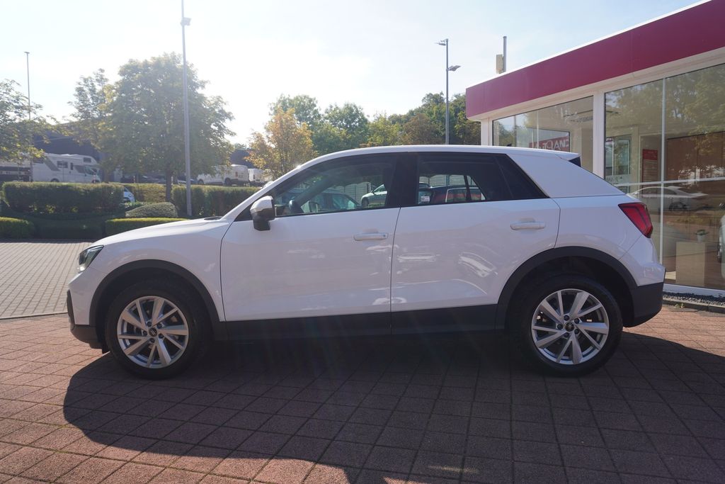 Audi Q2 2022 г. Белый, пробег 24506 км