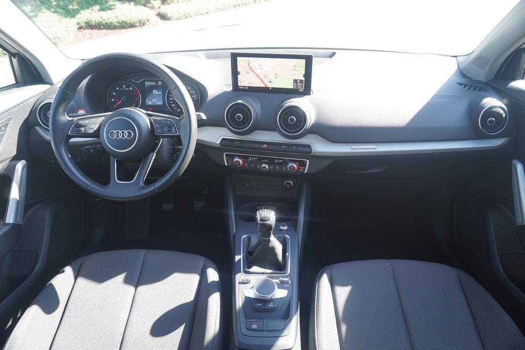 Audi Q2 2022 г. Белый, пробег 24506 км