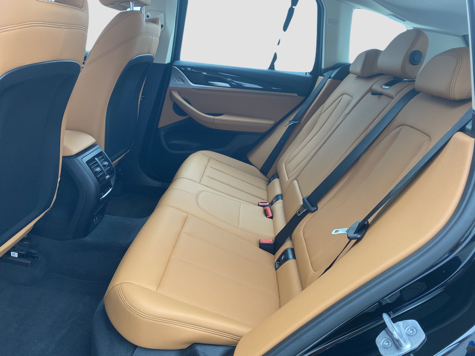 BMW X3 2023 г. Чёрный, пробег 49970 км