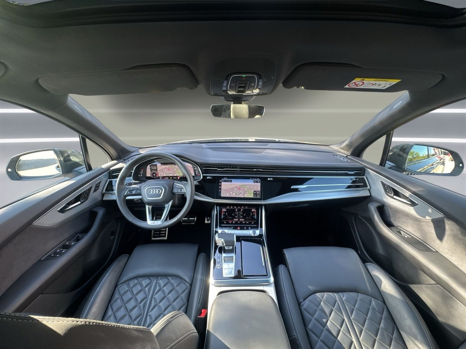 Audi SQ7 2026 г. Серый, пробег 24936 км