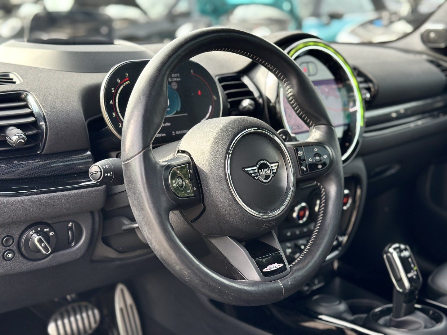 Mini JOHN COOPER WORKS CLUBMAN 2022 г. Зелёный, пробег 31400 км