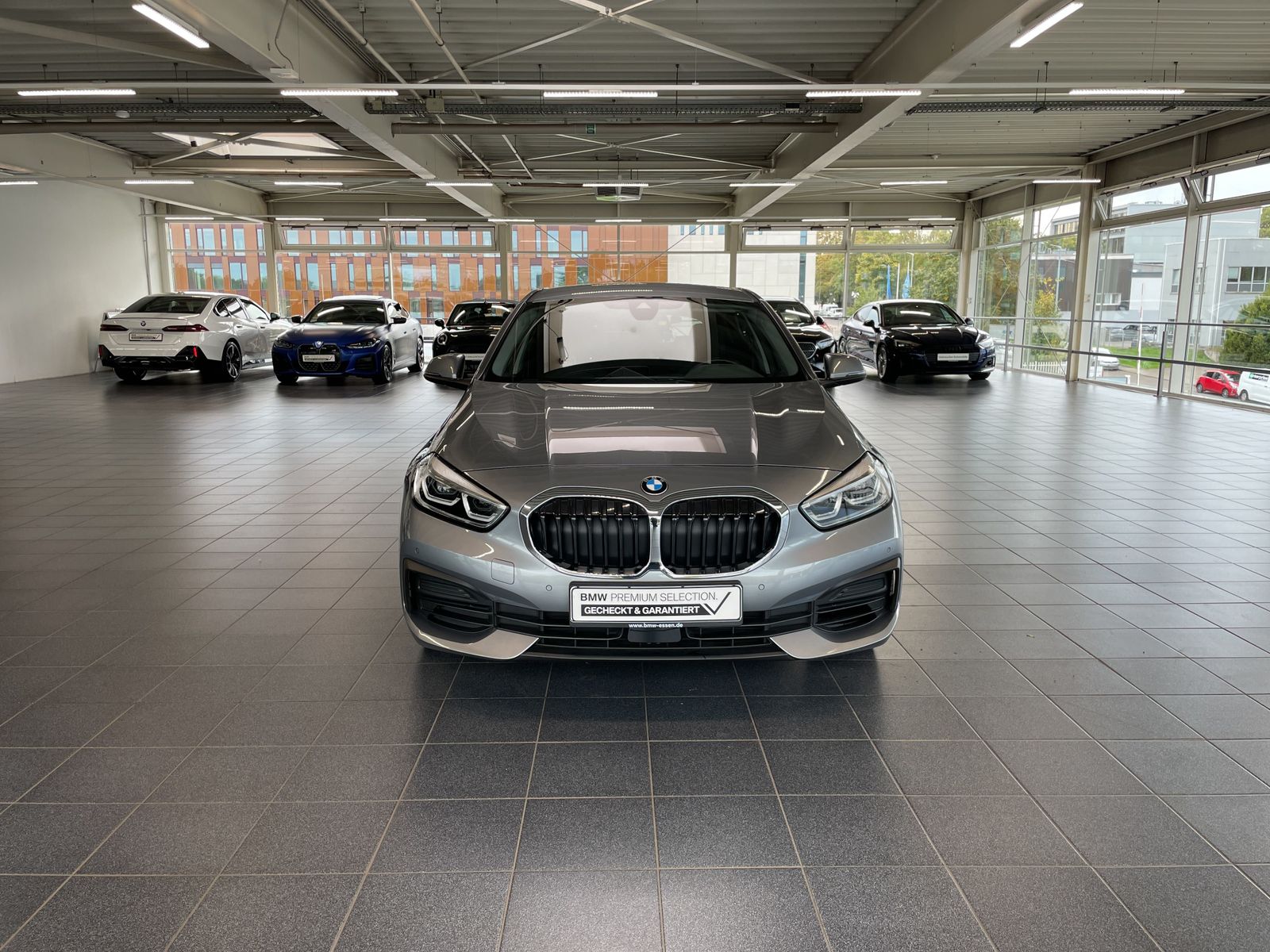 BMW 116 2022 г. Серый, пробег 17513 км