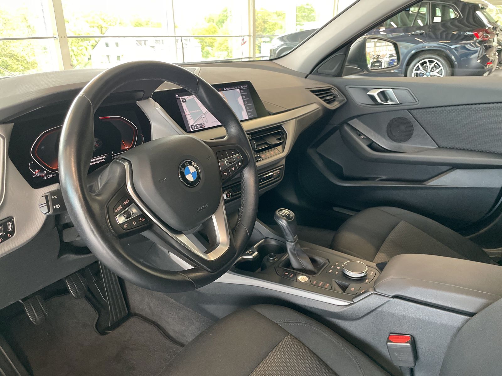 BMW 116 2022 г. Серый, пробег 17513 км