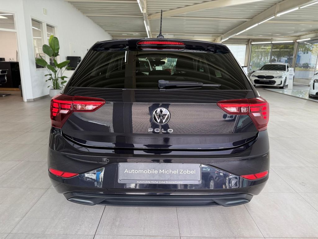 Volkswagen Polo 2023 г. Чёрный, пробег 52400 км