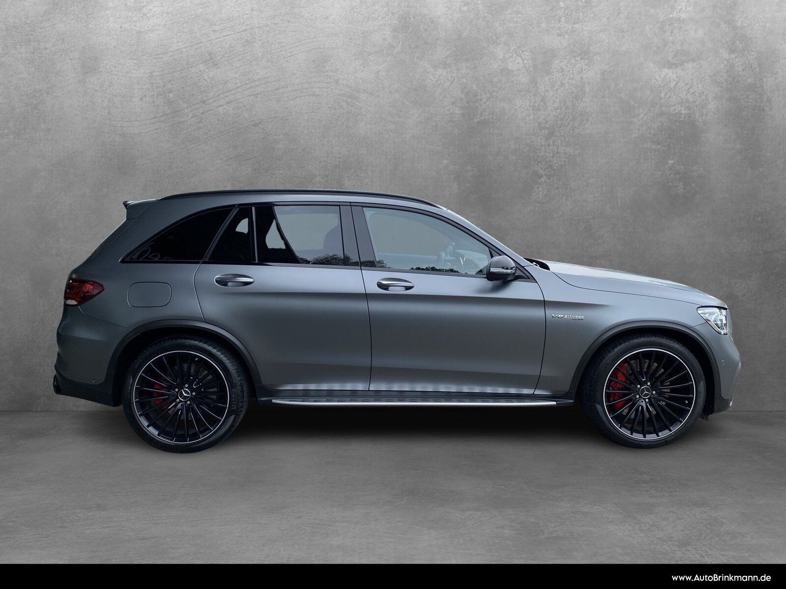 Mercedes-Benz GLC 63 AMG 2022 г. Серый, пробег 21989 км
