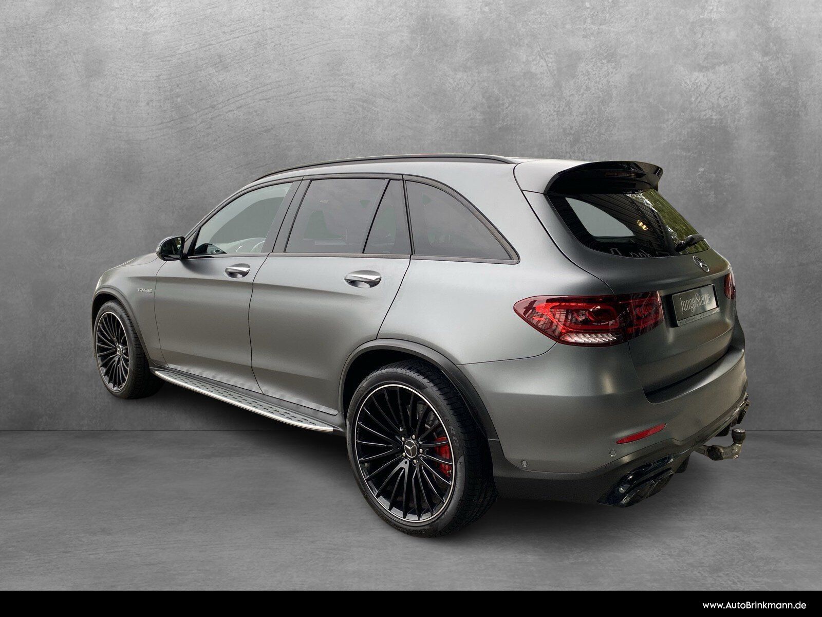 Mercedes-Benz GLC 63 AMG 2022 г. Серый, пробег 21989 км