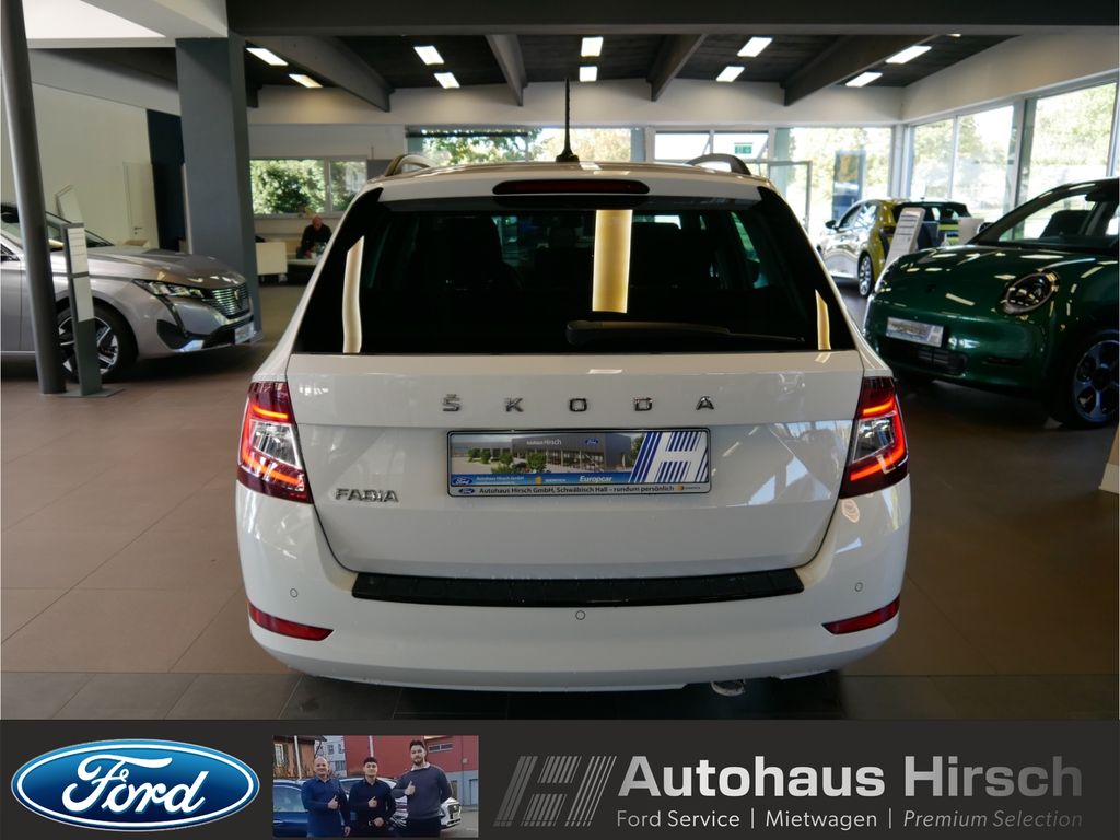 Skoda Fabia 2022 г. Белый, пробег 37073 км