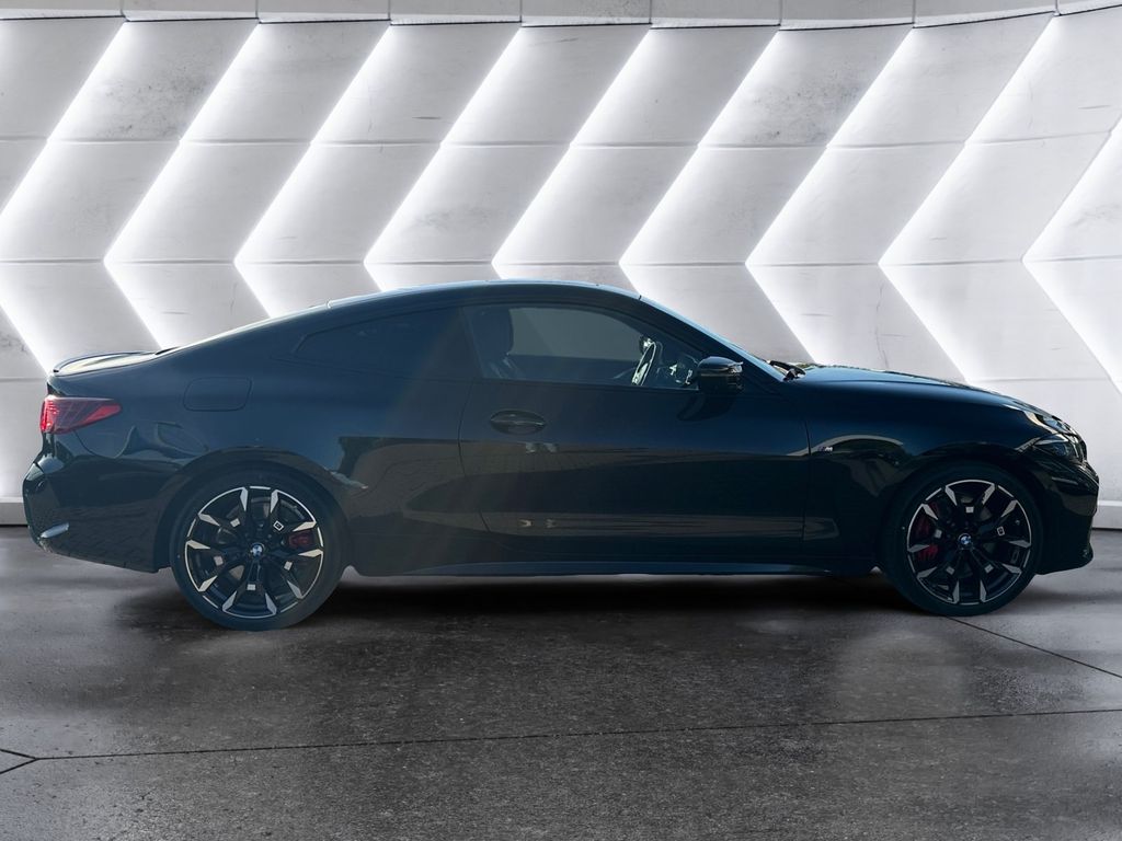BMW M440 2025 г. Чёрный, пробег 23700 км