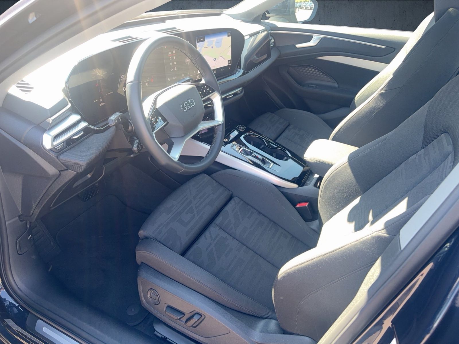 Audi A6 2025 г. Синий, пробег 22101 км