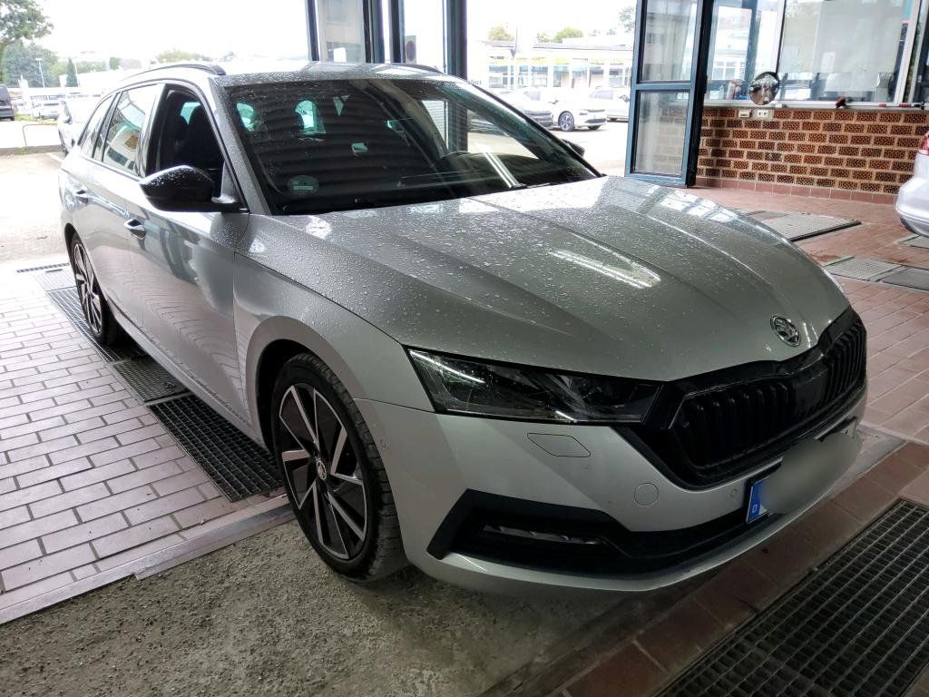 Skoda Octavia 2022 г. Серебристый, пробег 59500 км