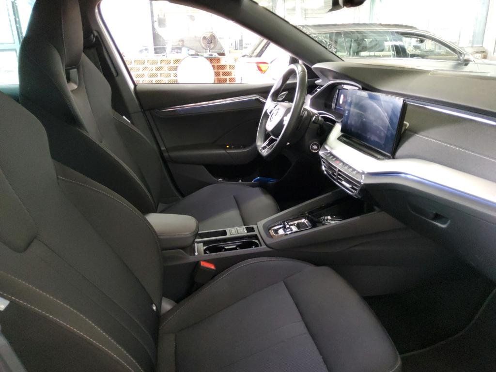 Skoda Octavia 2022 г. Серебристый, пробег 59500 км