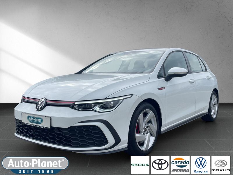 Volkswagen Golf 2022 г. Белый, пробег 41025 км