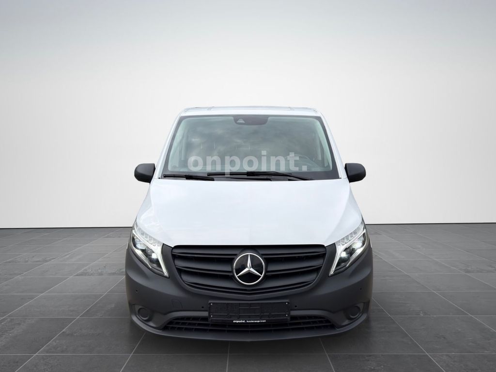 Mercedes-Benz Vito 2022 г. Белый, пробег 37000 км