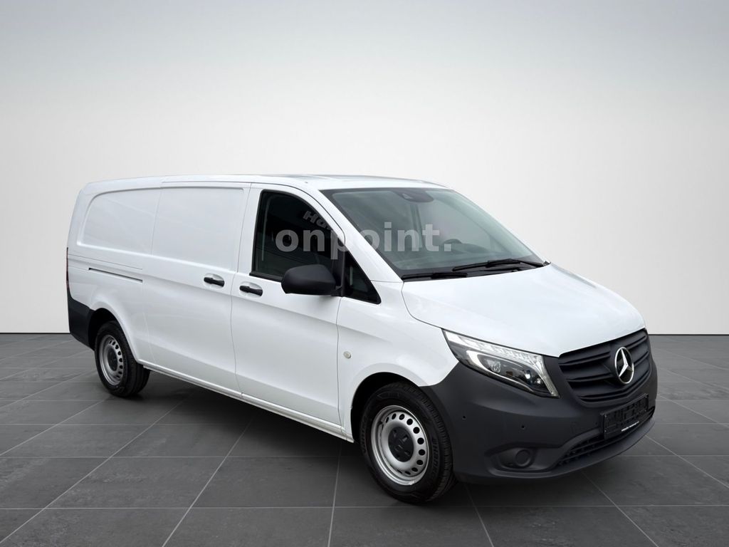 Mercedes-Benz Vito 2022 г. Белый, пробег 37000 км