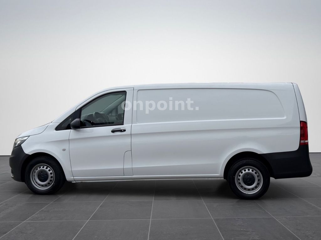 Mercedes-Benz Vito 2022 г. Белый, пробег 37000 км
