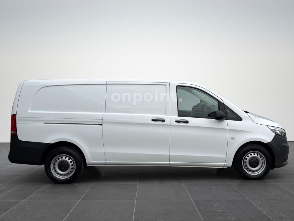 Mercedes-Benz Vito 2022 г. Белый, пробег 37000 км