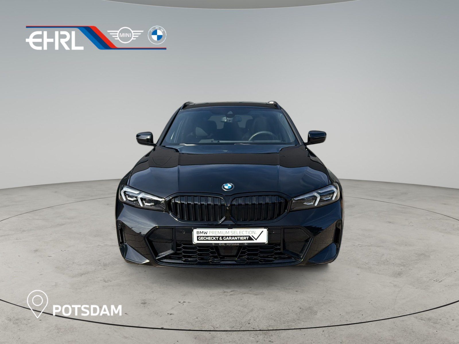 BMW 330 2026 г. Чёрный, пробег 4033 км