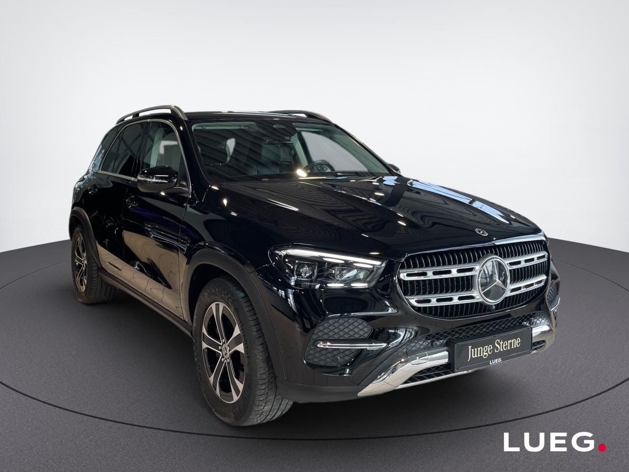 Mercedes-Benz GLE 300 2025 г. Чёрный, пробег 14177 км