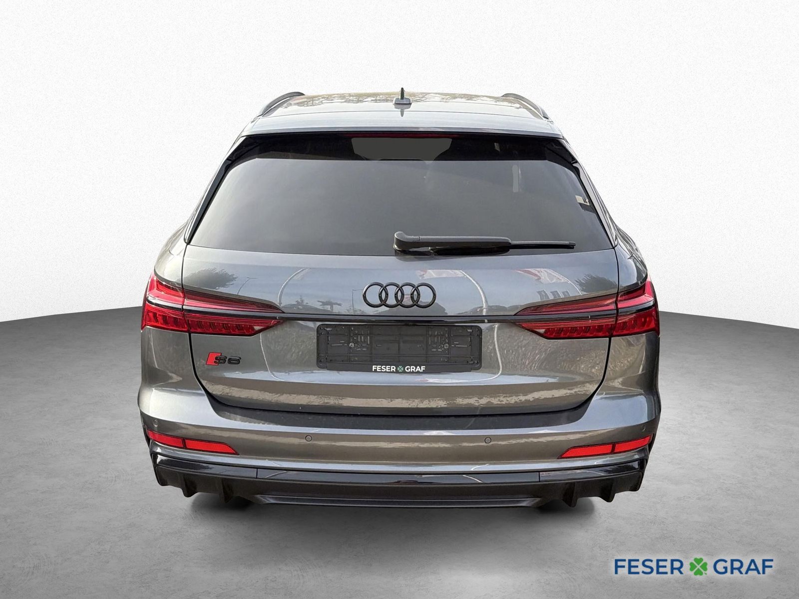 Audi S6 2023 г. Серый, пробег 55490 км